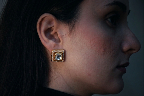 The Aaina-Khana Studs