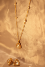 The Trikon-Sheesh Heritage Pendant Set