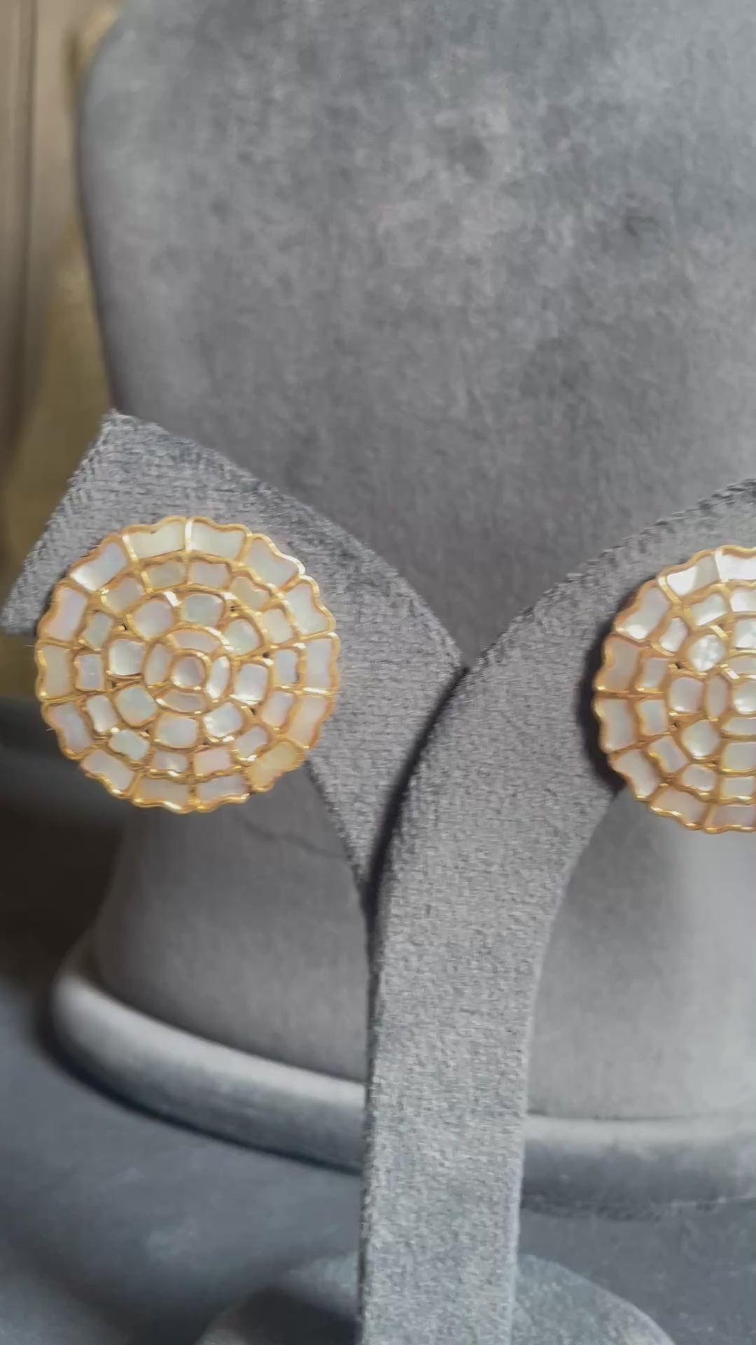 The "Chandni" Guldasta Studs